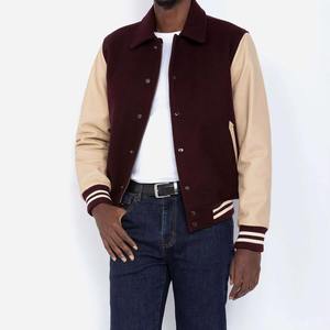 Veste universitaire unisexe bordeaux avec manches beiges, fermeture boutonnée, col rabattu, style décontracté, vêtement d'automne, tissu en laine respirant - Product Image 3