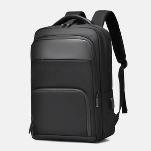 กระเป๋าเป้สะพายหลังสำหรับนักธุรกิจสีเทากันน้ำ ขนาดใหญ่ จุของได้เยอะ เหมาะสำหรับเดินทาง พร้อมช่องเก็บของด้านหน้าหลายช่อง และสายสะพายบุนวม - Product Image 6