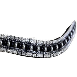 Banda para cejas de caballo de cuero precio al por mayor personalizada en todos los tamaños y colores 5 filas de cristales negros y transparentes banda para cejas ostentosa - Product Image 1