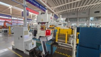 Ligne de pressage à ailettes en H haute vitesse pour la production de refroidisseurs à échangeurs de chaleur en feuille d'aluminium - Matrice progressive automatique PLC
