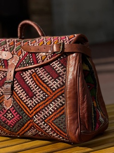 Premium Genuine Leather Fringe Handbag for Women – Vintage Boho Style Shoulder <b>Bag</b> with Tassels & <b>Studded</b> Detail - Product Image 6