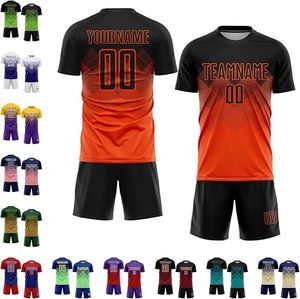 Uniforme de Fútbol Personalizable con 100% Poliéster, Marca Personalizada, Secado Rápido y Absorción de Humedad, Opciones de Logotipo por Sublimación/Bordado - Product Image 1