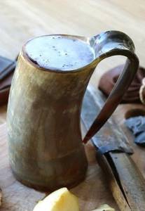 Chope à bière artisanale en corne de qualité supérieure - Product Image 2