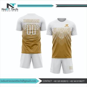 Ropa Deportiva Cómoda, Uniforme de Fútbol para Hombre, 100% Poliéster, Uniforme de Fútbol Personalizado para Hombre - Product Image 1