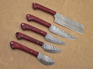 Ensemble de couteaux de cuisine japonais professionnels en acier Damas à cinq pièces, lames en acier Damas, manches en bois Pakka - Product Image 2