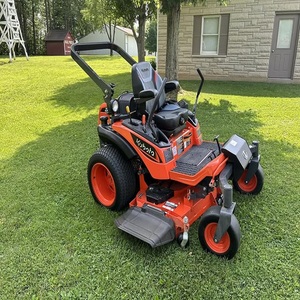 รถตัดหญ้าแบบ Zero Turn รุ่น Kubota ZD1211L เครื่องยนต์เบนซิน 4 จังหวะ คุณภาพพรีเมียม สำหรับดูแลสนามหญ้าในบ้านและพื้นที่เกษตรกรรม - Product Image 6