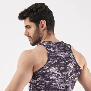 Débardeurs personnalisés pour hommes en gros – Vêtements de sport motif camouflage, chemises sans manches 100 % coton respirant pour fitness, OEM ODM en vrac - Product Image 4
