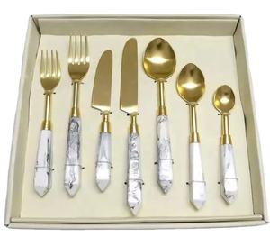 Juego de cubiertos de acero inoxidable chapado en oro con mango de resina, Set de cubertería de diseño lujoso de alta calidad para corte de queso - Product Image 1
