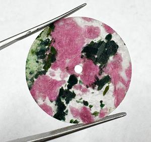 Esfera de Reloj Hecha a Mano con Zoisita Rubí Natural, Tamaño 28.50mm, 1mm Plana, 2mm Orificio Central, Esfera Personalizada Modelo 1938 K - Product Image 2