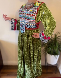 Tribal ethnique Vintage Kuchi Afghan à la main pleine broderie travail manuel Afghani robe traditionnelle Afghan Pashtun Culture robe 2023 - Product Image 2