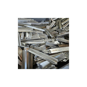 Chatarra de aluminio 99% puro 6063 / Chatarra de llantas de aleación / Chatarra de extrusión de aluminio UBC / Chatarra de extrusión de aluminio 6063 en venta - Product Image 2