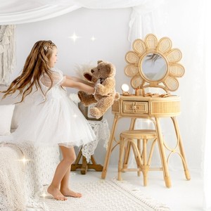 Luxury Rattan Dressing Make up Mirrored <b>Table</b> New Design Flower Petal Shaped Vanity <b>Tables</b> With <b>Mirror</b> Customization Support - Product Image 6