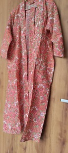 Kimono en coton tissé écologique à motifs géométriques imprimés numériquement - Product Image 2