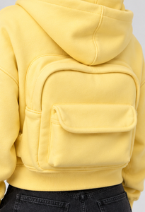 Sudadera con capucha corta para mujer |   Sudadera Corta con Mochila Integrada y Logotipo Frontal |   Sudadera de Forro Polar Personalizada Estilo Urbano - Product Image 3