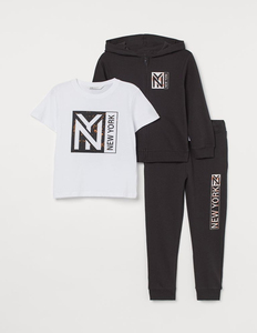 Latest Fashion Boys <b>Tracksuits</b> Set Heavy Thick Soft Fabric with Superior Quality Solid Color Casual Style - Product Image 1