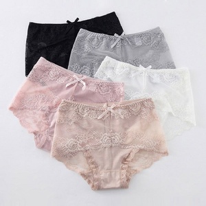 Lote de excedentes de ropa: Bragas de mujer de marca original, lencería de precio económico, excedentes de envío cancelado, FOB $0.25-0.50, pago parcial. - Product Image 1
