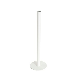 Vase à fleurs minimaliste en métal à trois tubes, finition blanche, centre de table moderne pour mariage, élégant support floral pour décoration de réception - Product Image 3