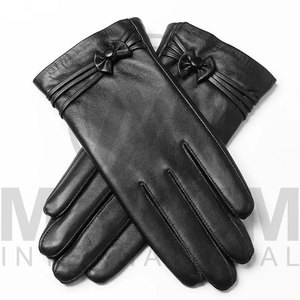 Guantes de Cuero Negros de Invierno para Mujer, de Lujo, con Forro Suave, en Oferta - Product Image 2
