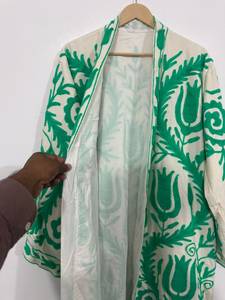 Kimono Unisex de Algodón Suzani, Largo, con Mangas Largas, Cuello en V, Cierre con Cordón, Estilo Clásico, Tejido Suave, Estampado Floral - Product Image 3