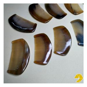 Peine de Cuerno de Búfalo Hecho a Mano, Peine de Cuerno Natural para el Cuidado del Cabello y la Barba, Antiestático, Accesorio de Cabello de Lujo - Product Image 4