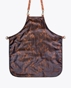 Delantal Profesional de Peluquería de Lona con Bolsillos de Cuero y Correas Ajustables, Diseño Cruzado Resistente para Barberos - Product Image 2