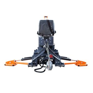 Ensemble de pompe à engrenages autonome d'occasion pour tracteur-pelleteuse TMG TBH90/TBH88, débit de 5,85 GPM, réservoir de 4,5 gallons US - Product Image 2