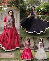 Applique brodée artisanale Banjara pour ensembles indiens et pakistanais, à coudre sur les robes traditionnelles, style vintage