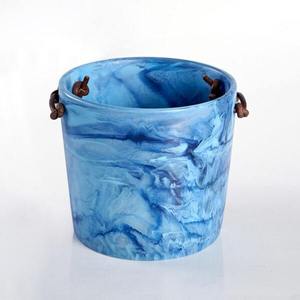 Enfriador de Vino de Resina con Forma de Cilindro Transparente, 5L, Portátil, Ligero y Moderno, para Bar - Product Image 1