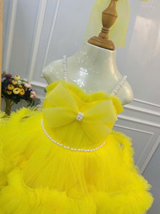 Nuevo Modelo de Vestido sin Mangas con Cuello Halter y Varias Capas para Niñas, con Decoración de Perlas, para Uso Casual y de Fiesta (ODM) - Product Image 3