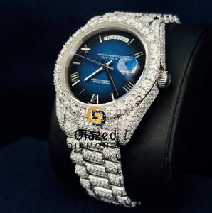 Reloj Único Personalizado con Números Romanos, Estilo Hip Hop, con Diamantes Cultivados en Laboratorio con Corte Brillante Redondo VVs, para Usar en Fiestas - Product Image 3