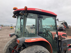 Tracteur balayeuse L5240 – Équipement Premium Prêt à l'Exportation – Fourniture en Gros Robuste - Product Image 3