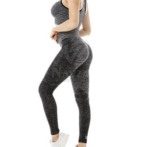 Ensemble de yoga personnalisé pour femmes, MOQ faible, haute qualité, vêtements de fitness ajustés, tendance. - Product Image 4
