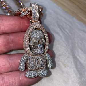 Colgante de logotipo con incrustaciones de moissanita VVS, plata de ley 925, diseño personalizado de rapero, estilo hip hop, colgante de dibujos animados para hombre - Product Image 3