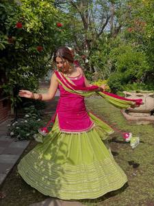 Ensemble Lehenga Choli Rose et Vert Moderne pour Femme, avec Dupatta, Tenue Traditionnelle Indienne Brodé pour Mariage et Fêtes, Ghagra Hiver – Vente en Gros - Product Image 6
