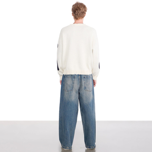 เสื้อสเวตเชิ้ตถักลายกราฟฟิตีสไตล์สตรีทแวร์สำหรับผู้ชาย คุณภาพพรีเมียม ทรงโอเวอร์ไซส์ คอกลม แต่งดีเทลขาดๆ - Product Image 2
