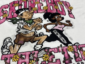 Camisetas gráficas personalizadas de alta calidad, bajo MOQ OEM, con impresión DTG, DTF, serigrafía, impresión en relieve, logotipo gráfico, estilo streetwear, tallas grandes. - Product Image 3