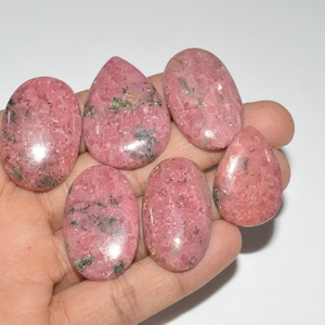 Hermosa Rodonita Natural |   Rodonita Rosa con Acabado Liso |   Suministros para la Elaboración de Joyería Artesanal |   Piedra para la Fabricación de Joyas |   100g 25-30mm - Product Image 1