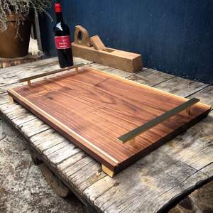 Bandejas de almacenamiento rectangulares de madera natural al por mayor, bandeja de queso y charcutería de madera con asas metálicas - Product Image 2