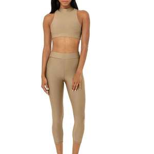 Conjunto Deportivo de Invierno Personalizado para Mujer, Sudadera con Capucha y Pantalones Deportivos para Correr - Product Image 1