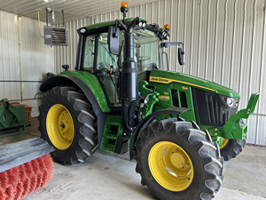 2026 J-o-h-n D-e-e-r-e 6-M 125 - Product Image 4