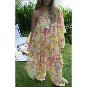 Combinaison Kaftan Jaune à Motifs Floraux pour Femme, Coupe Ample Bohème, Tenue de Plage, Vêtement de Vacances, Combinaison à Jambes Larges - Product Image 1