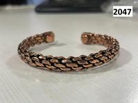 Radhe Enterprises - Brazalete de Cobre Marrón Clásico de Primera Calidad Ecológico, Personalizable, Ligero, para Interiores