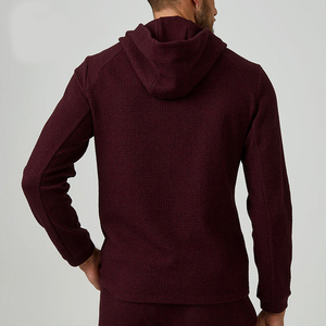 Sweat-shirt léger à capuche avec tissu respirant pour un usage quotidien - Product Image 2