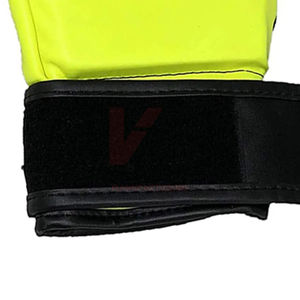 Gants de boxe en cuir PU de qualité supérieure avec coutures renforcées, protection épaisse des jointures et attache de poignet sécurisée en velcro - Product Image 6