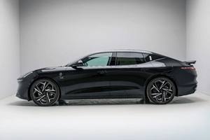 Rines de Aleación Ly nk & Co Z 10 M a x 21 - Negros por Dentro, Blancos por Fuera - Product Image 3