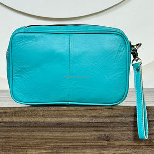 Porte-mouchoirs en cuir de vache de luxe, style western, floral, nouveau, artisanal, en cuir travaillé à la main, boîte à lingettes humides pour tableau de bord de voiture et décoration de la maison - Product Image 6