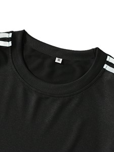 Maillot de football américain personnalisé surdimensionné à col ras du cou avec rayures contrastées et numéro imprimé – T-shirt streetwear unisexe – Fournisseur OEM en gros - Product Image 4