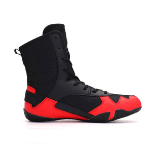 Ensemble de boxe en cuir sur mesure fabriqué en usine - Confortable et durable, toutes saisons - Product Image 4