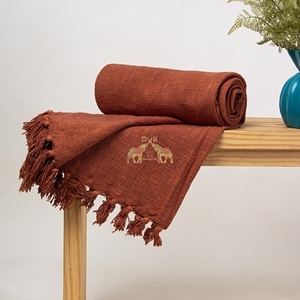 Bloc à main en coton réversible Bloc à main en coton naturel Couverture réversible pour superposition de détente et d'accents de décoration intérieure - Product Image 6