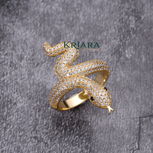 Anillo de Serpiente de Moissanita en Plata 925 y Oro Sólido de 18K con Engaste Pavé, Anillo de Cóctel de Lujo para Mujer con Diseño Animal y Corte Brillante Redondo - Product Image 3